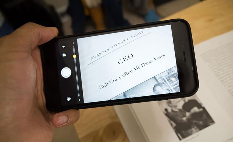 Trên điện thoại có kính lúp?