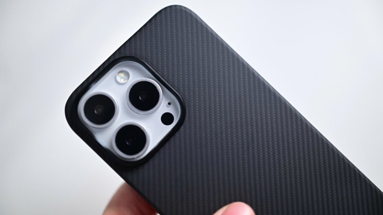 Mô hình iPhone 16 Pro Max vừa vặn