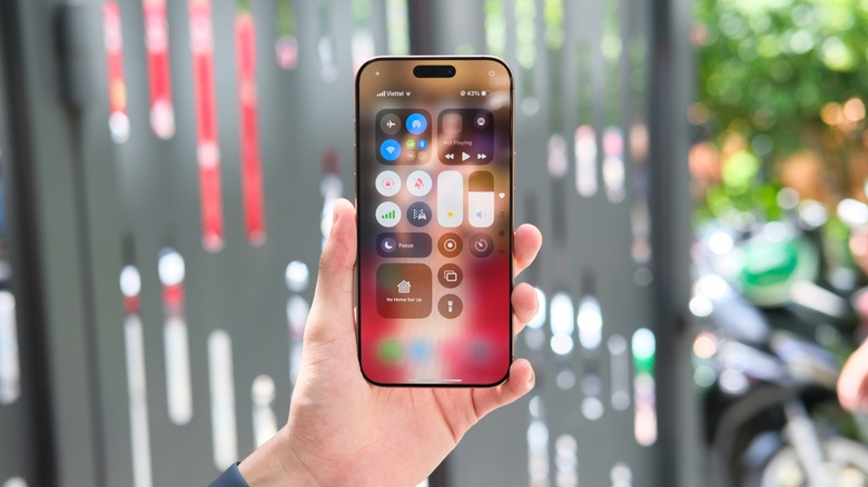 Thành công của iOS 18.1 phản ánh trọng tâm của Apple trong việc đáp ứng nhu cầu người tiêu dùng.
