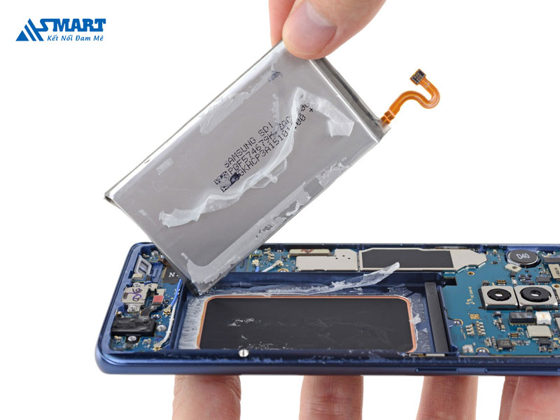 Tại sao Pin điện thoại Samsung S9 Plus của bạn lại bị hư hỏng, cần phải thay?