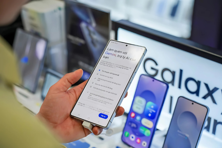 Tính năng nổi bật của One UI 7 với Galaxy AI