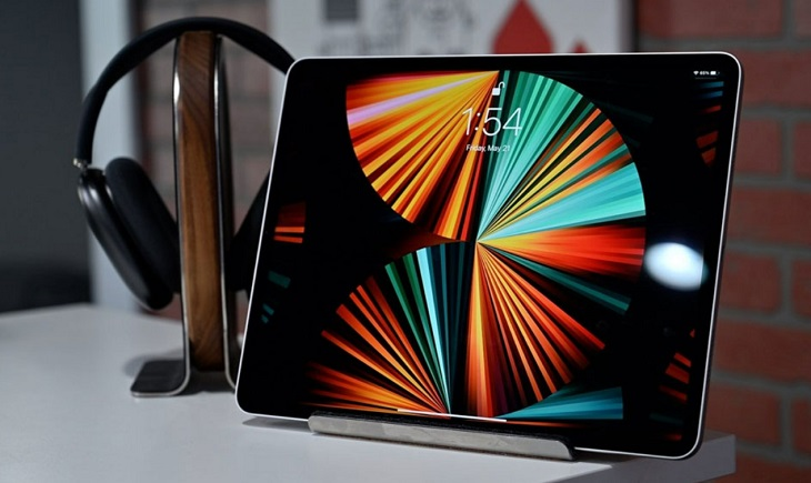 Hệ thống camera và âm thanh cao cấp