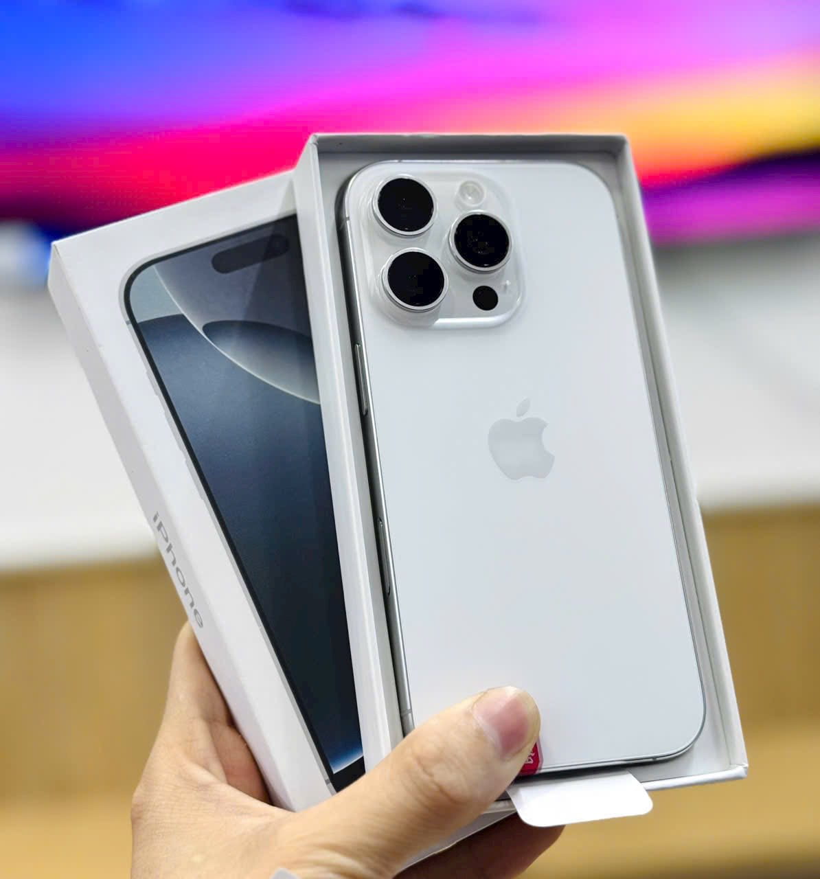 iPhone 16 Pro