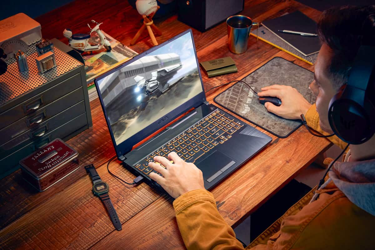 Laptop cấu hình mạnh