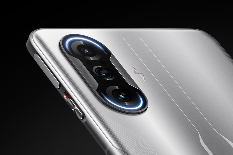 Hệ Thống Camera 64MP Ấn Tượng
