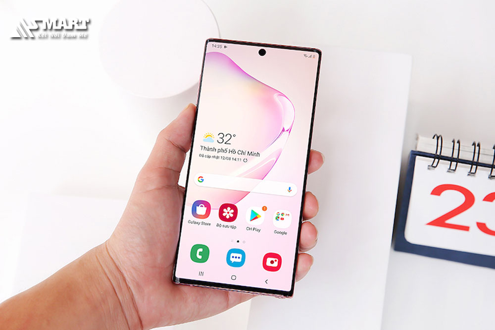 Samsung Galaxy Note 10 với màn hình tràn viền chuẩn sắc nét