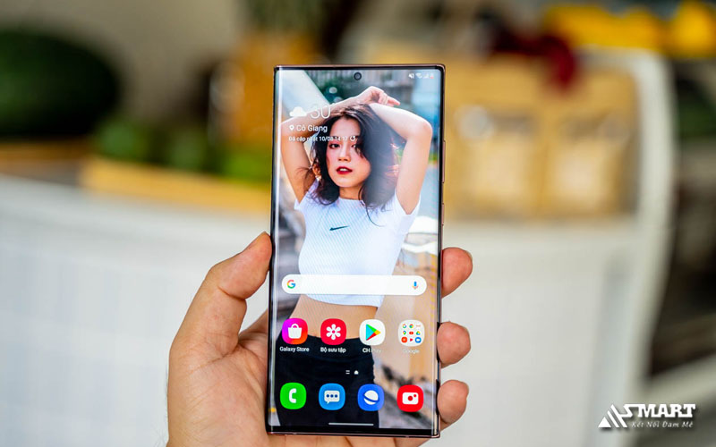 Samsung Note 20 Ultra sở hữu màn hình AMOLED sống động