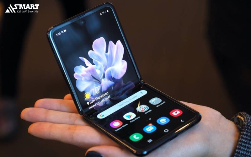 Samsung Galaxy Z Flip 5G có cảm biến vân tay 1 chạm