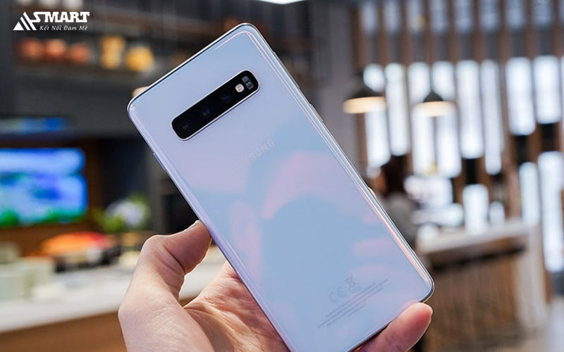 Thiết kế của Samsung Galaxy S10 Plus Hàn