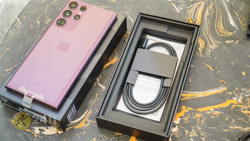 Có gì bên trong hộp Samsung S22 Ultra 5G?