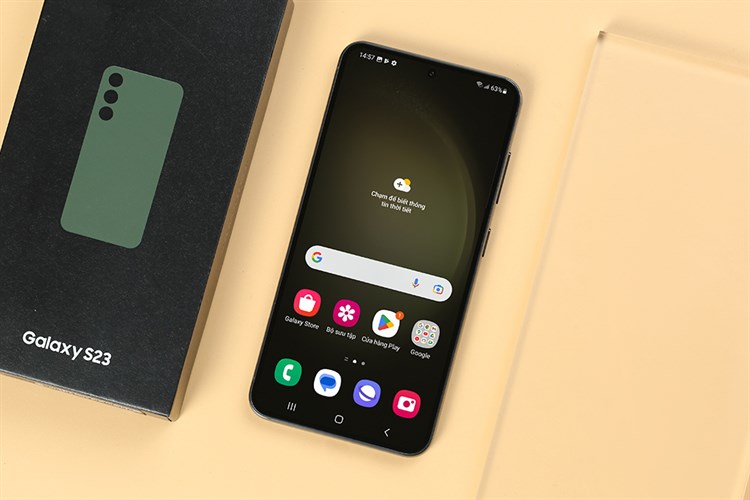 Màn hình 6.1 inch Dynamic AMOLED 2X