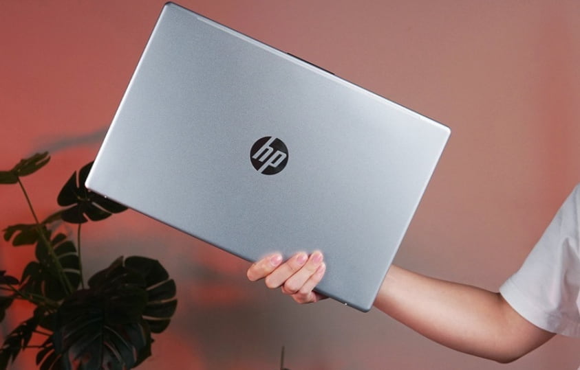 Thiết kế mỏng nhẹ nhưng không thiếu phần sang trọng