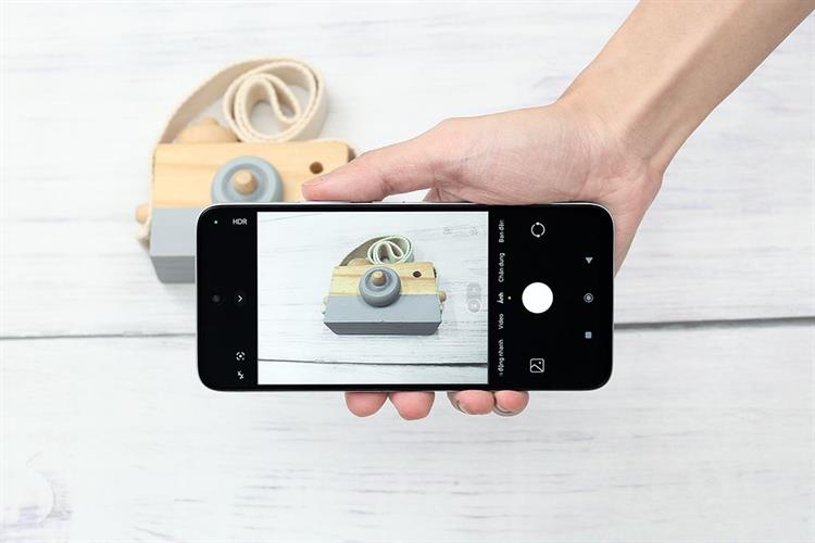 Redmi 13x gây ấn tượng với camera sau 108 MP